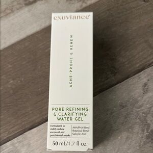 Exuviance Pore Refining & Clarifying Water Gel - White